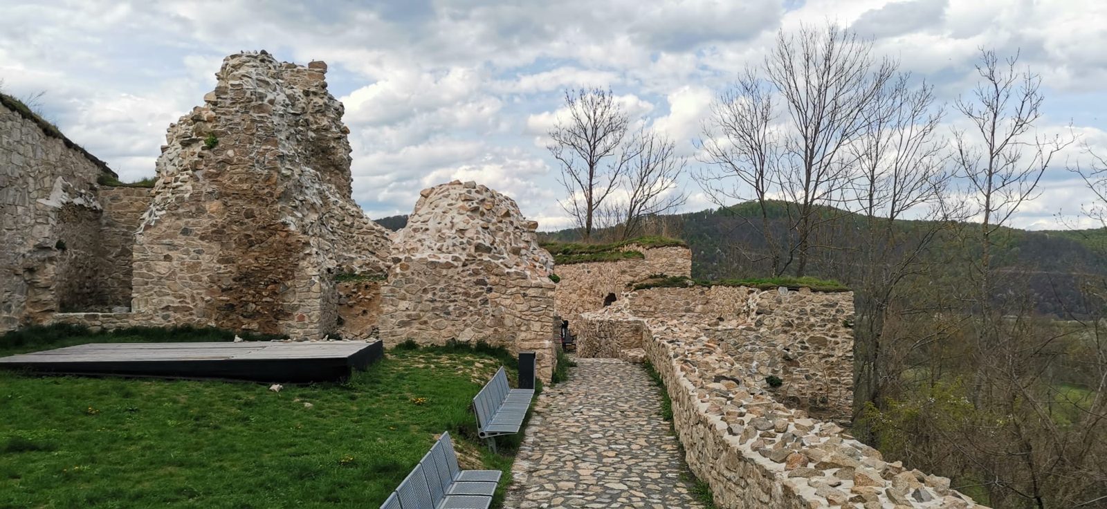 Cetatea Bologa